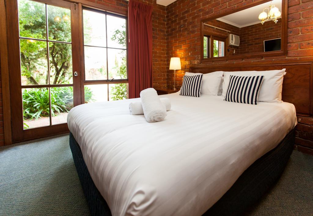 Armour Motor Inn Beechworth Exterior foto